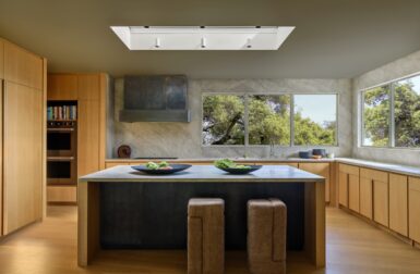 Studio AHEAD's Ceramic-Filled House Redefines Contemporary Luxury