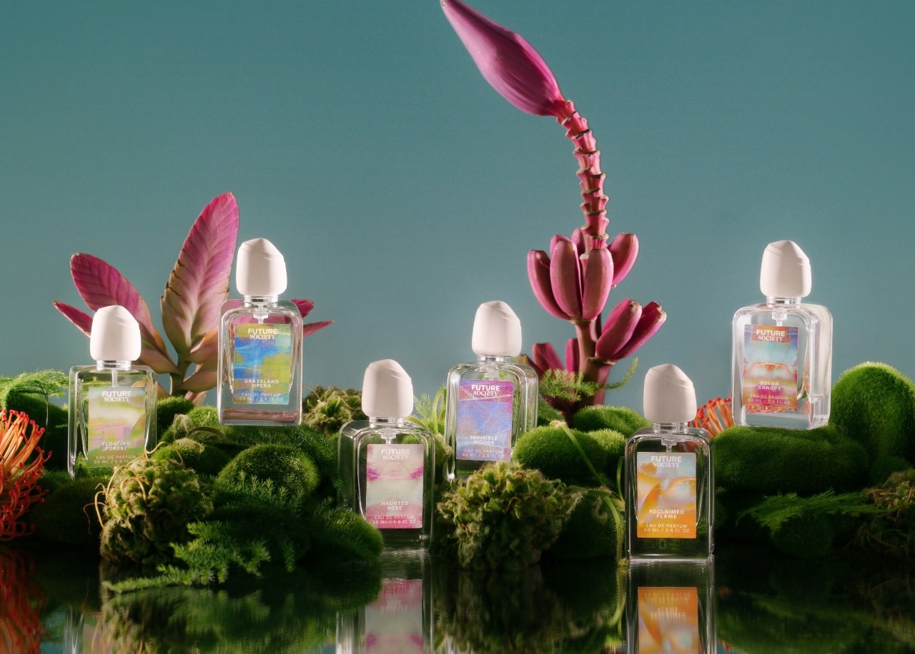 Take 5: Colorful Packing Cubes, a 2-in-1 Facial Tool, + More